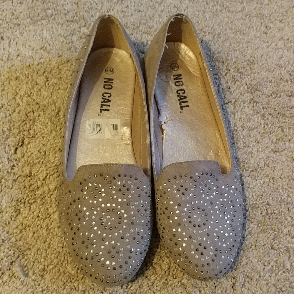 Studded flats